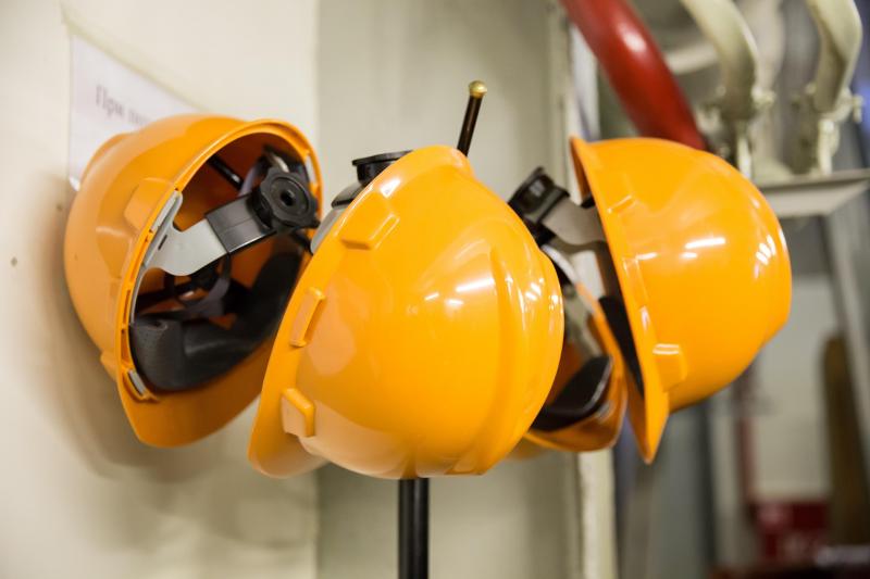 Fábrica de Uniformes para Construção Civil: Como Escolher a Melhor Opção